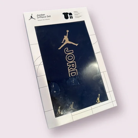 New In Package NewbornJordan 3-Piece Set in Black with Gold Logo Size 0-6 Months - Picture 6 of 6